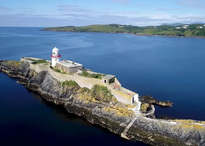 Nyaraló Lighthouse *
